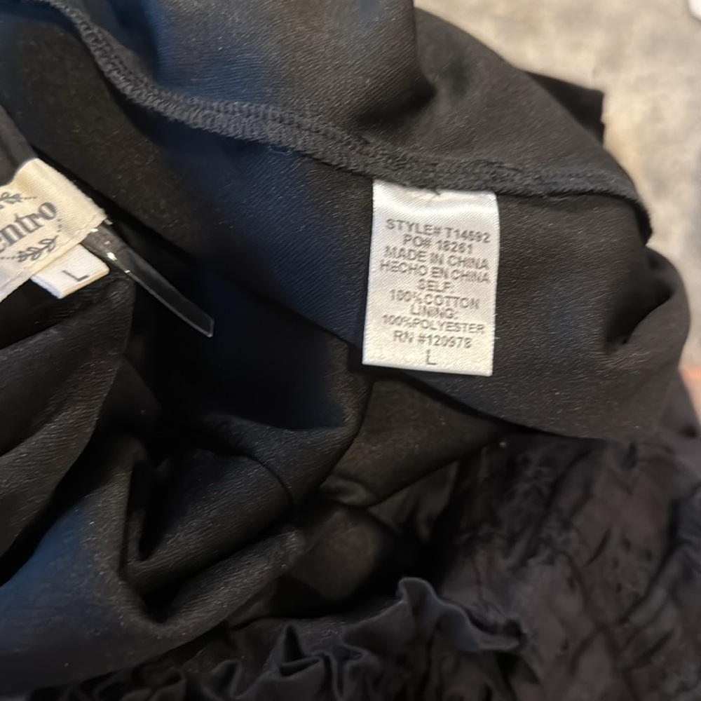 Entro Black Eyelet Ruffle Tank Top - Picture 9 of 10